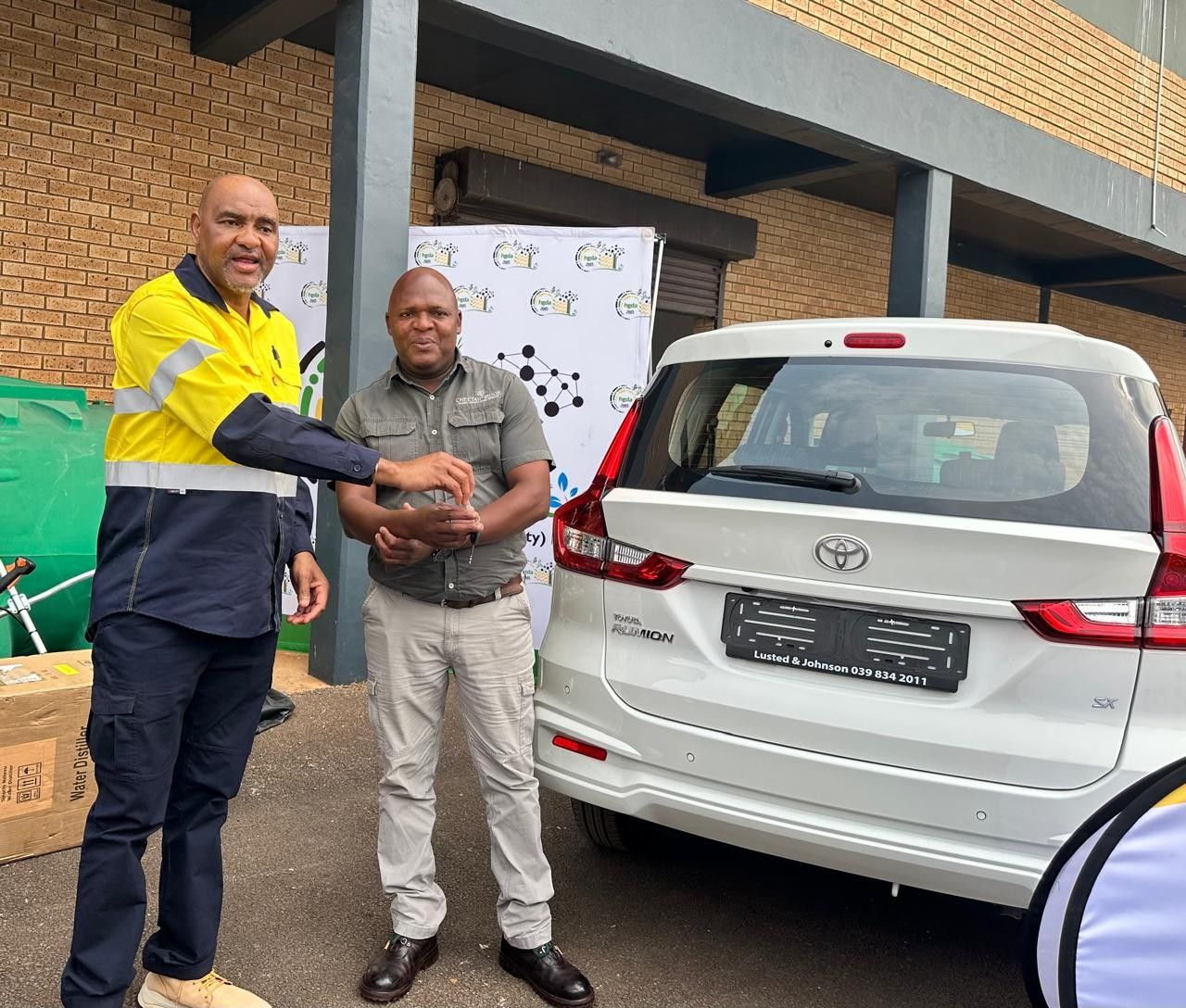 I-Harry Gwala District Municipality ngokubambisana kanye neNhlangano eyenza umsebenzi wezokuthuthukisa